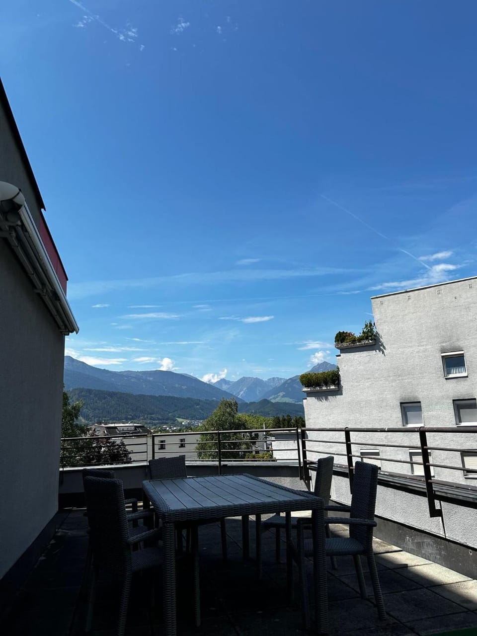 Sommerhotel Karwendel Hotel in Innsbruck
