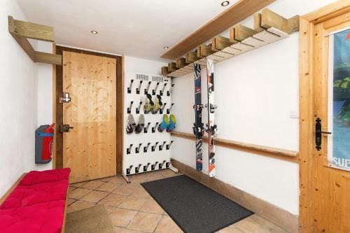 The Castle, 10 Bedroom Chalet, Chamonix Centre Hotel in Chamonix