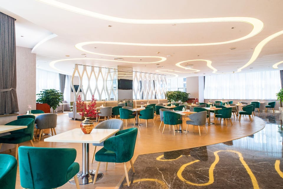 Holiday Inn Xiaoshan By IHG Hotel in Hangzhou