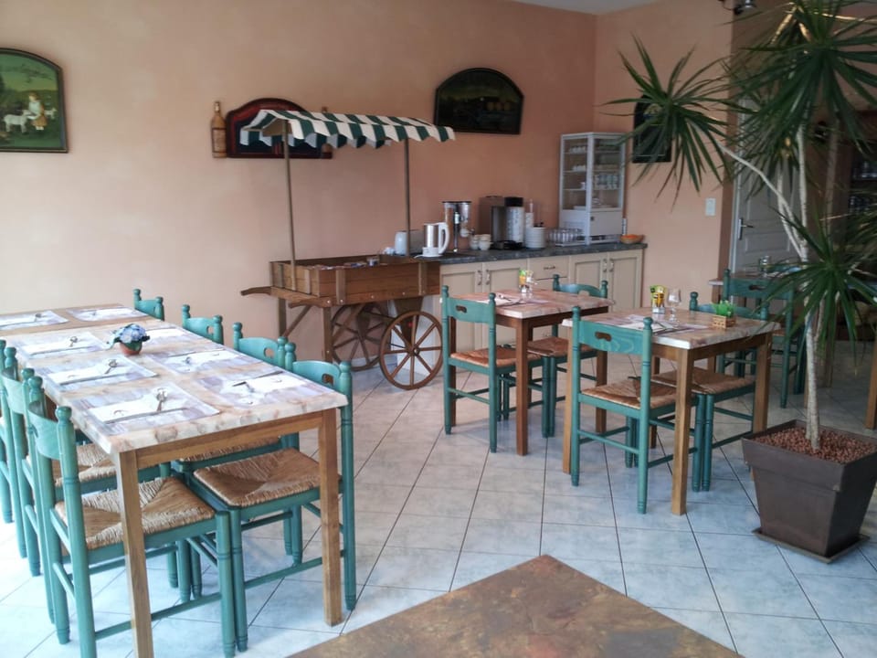 Tour Hotel Hotel in Nouvelle-Aquitaine