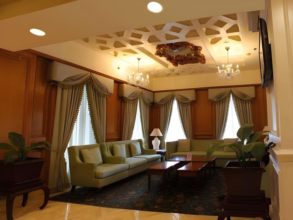 Courtyard Hotel Hotel in Kota Kinabalu
