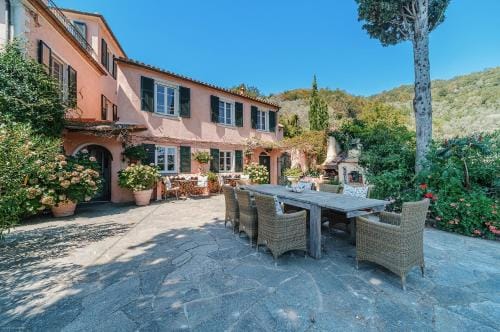 Casa Carpe Diem A VILLA BARCA Hotel in Liguria