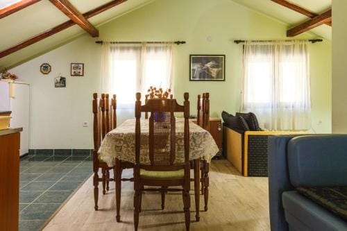 Guest House Keserovic Hotel in Serbia