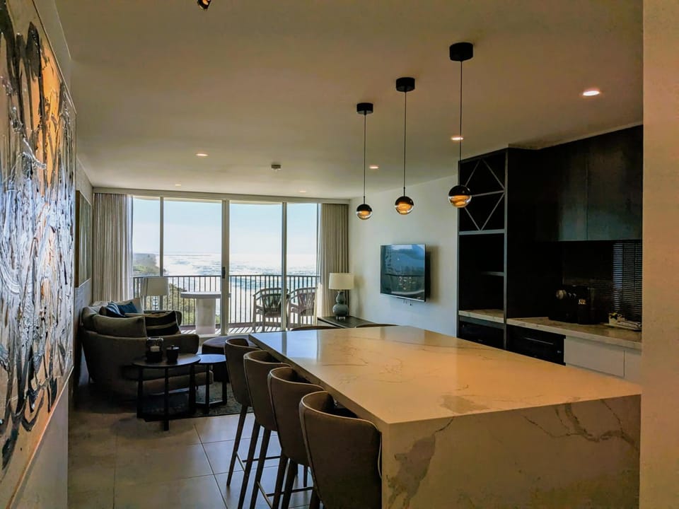 Golden Sands Apartments Apartment hotel in Main Beach
