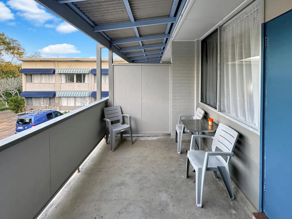 Golden Sands Motor Inn Motel in Forster