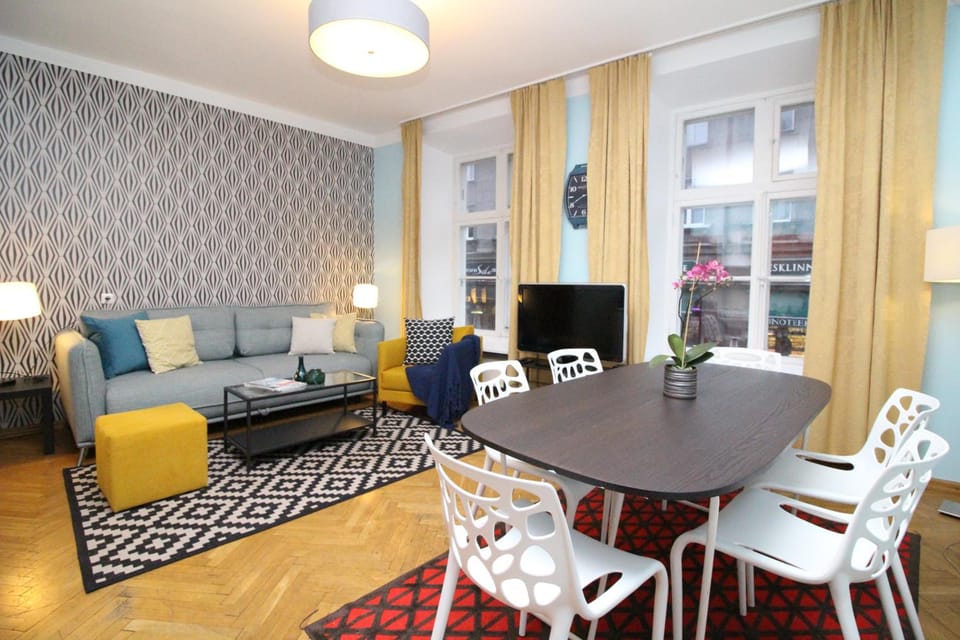 Tallinn City Apartments - Town Hall Square Apartment hotel in Tallinn