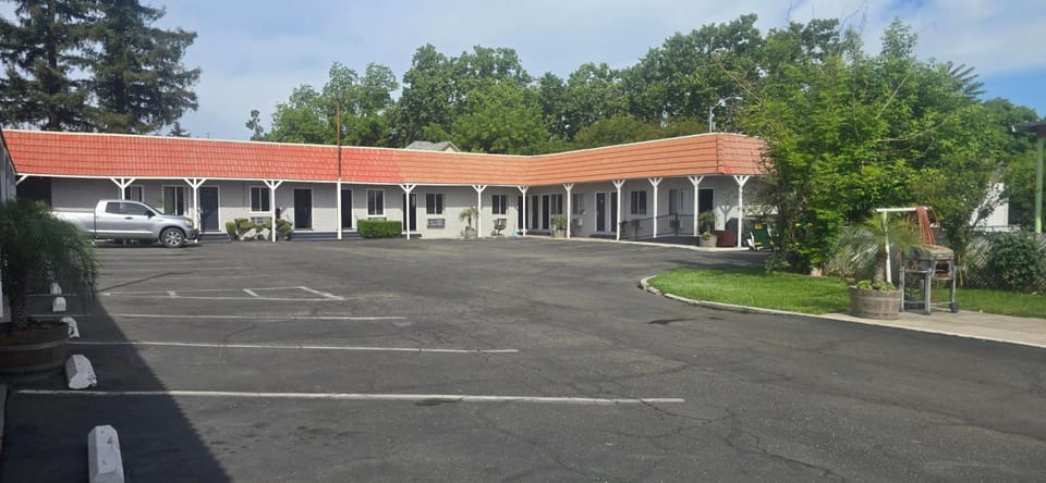 Wine Country Inn Motel in Lodi