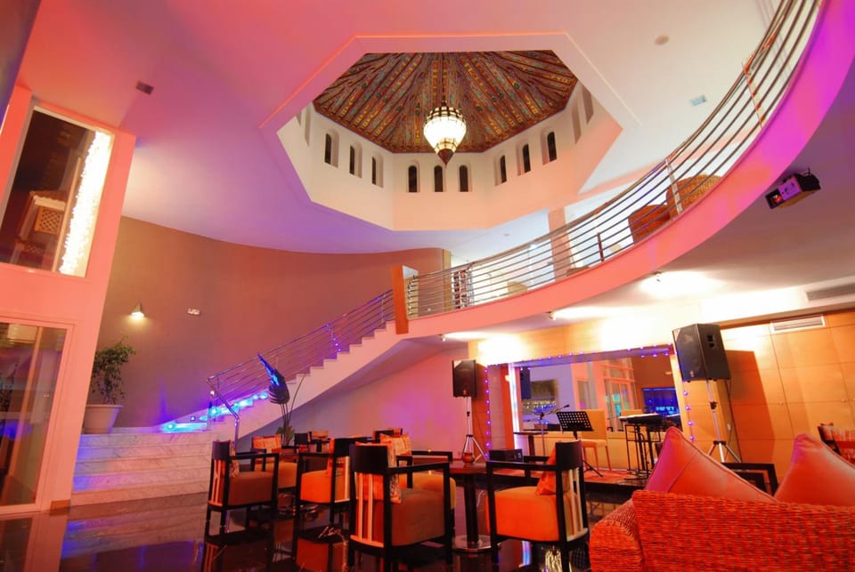 Bar/lounge