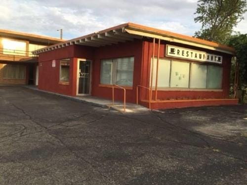 Statesman Inn Motel in Terre Haute