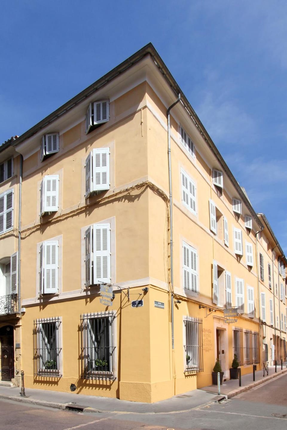 Les Quatre Dauphins Hotel in Aix-en-Provence