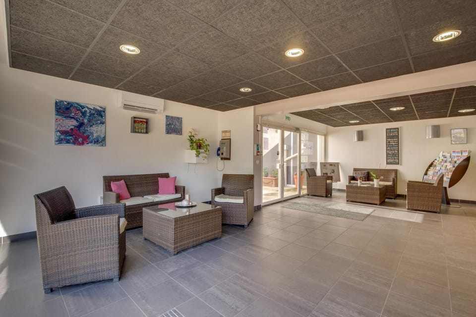 Residence Azurea Apartment hotel in Tresserve