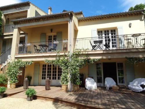 Villa Lumieres Hotel in Goult