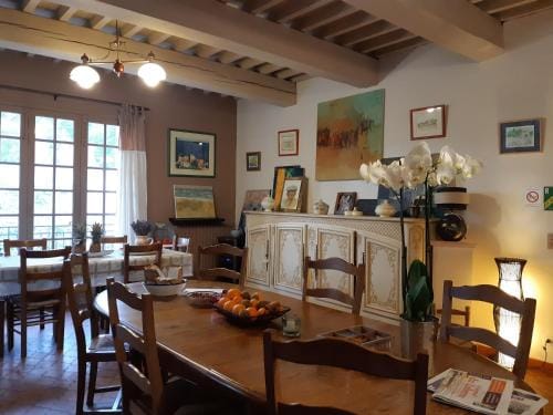 Villa Lumieres Hotel in Goult