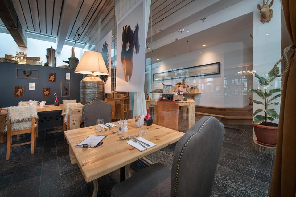 Chesa Stuva Colani Hotel in Canton of Grisons