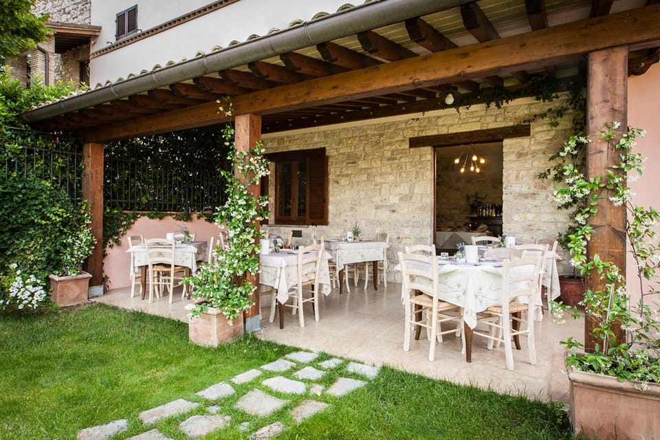 Country House Poggio Fiorito Hotel in Umbria