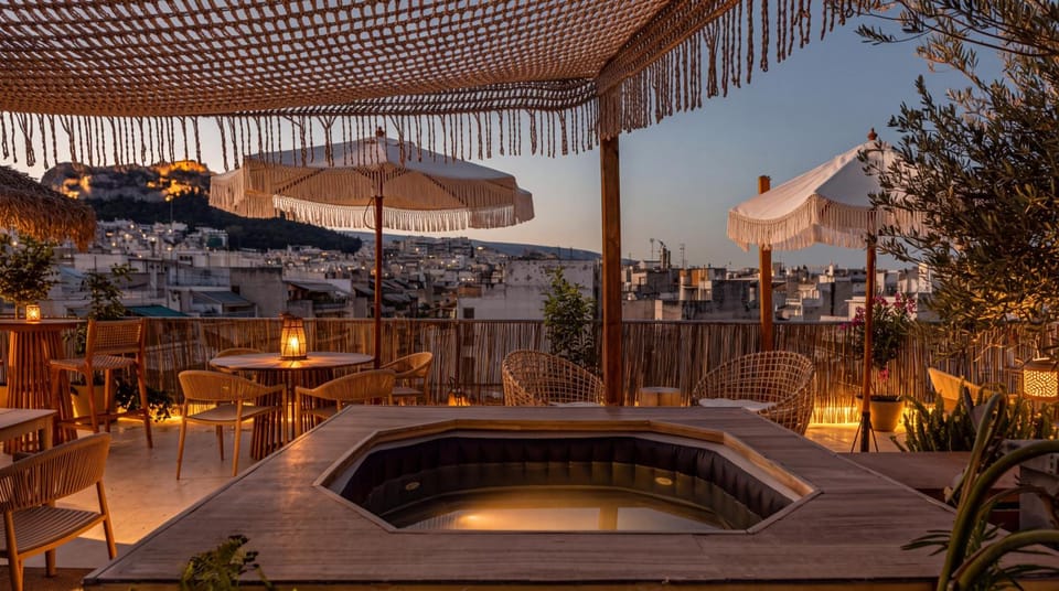 Hot tub
