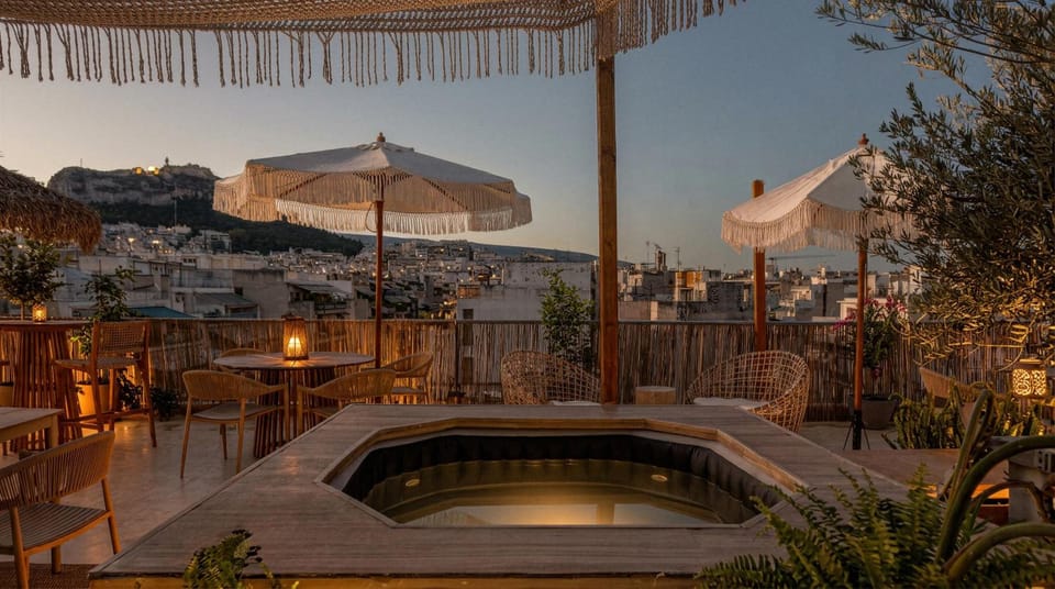Hot tub