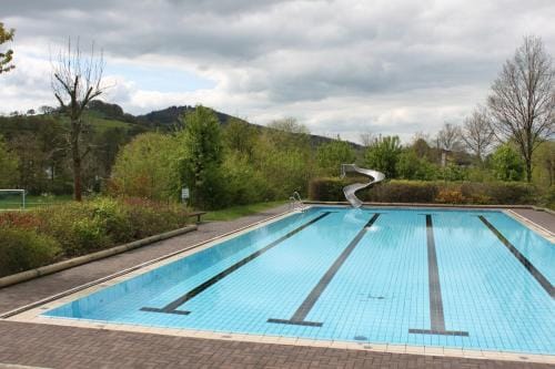 Zur Sonne "Gasthaus-Bar-Events" Hotel in Hesse