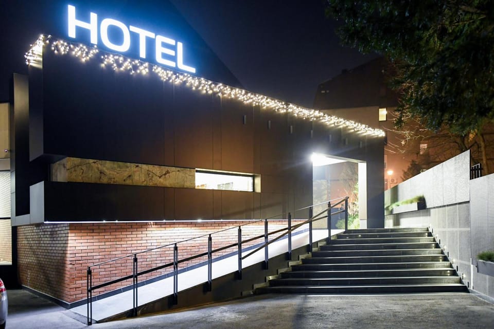 Hotel Orasac Garni Hotel in Belgrade