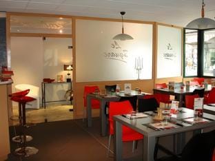Square Hotel Hotel in Aurillac