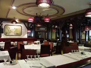 Le Renaissance Hotel in Aurillac