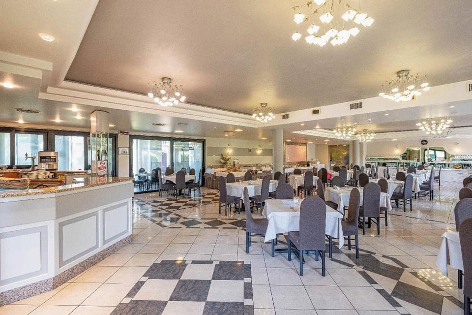 Spa Hotel Splendid Sole Hotel in Manerba del Garda