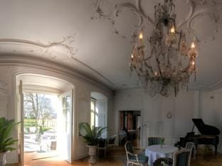 Schlosshotel Bad Neustadt Hotel in Thuringia, Germany