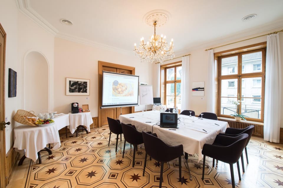 Gast - und Kulturhaus Der Teufelhof Basel Hotel in Basel