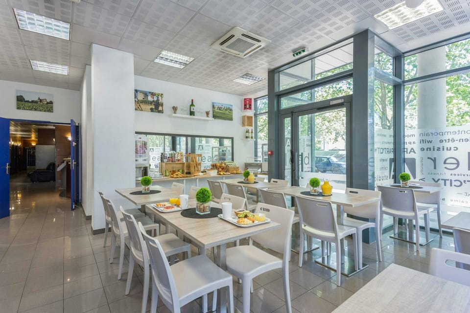 Appart'City Classic Bordeaux Centre Apartment hotel in Bordeaux