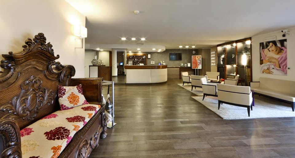 Regal Hotel & Residence Hotel in Province of Brescia