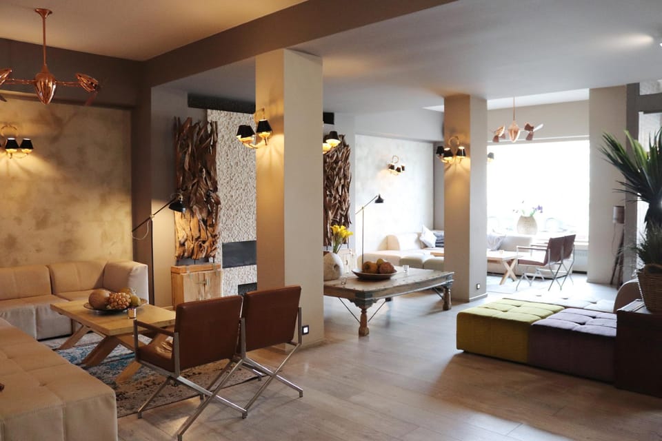Bar/lounge