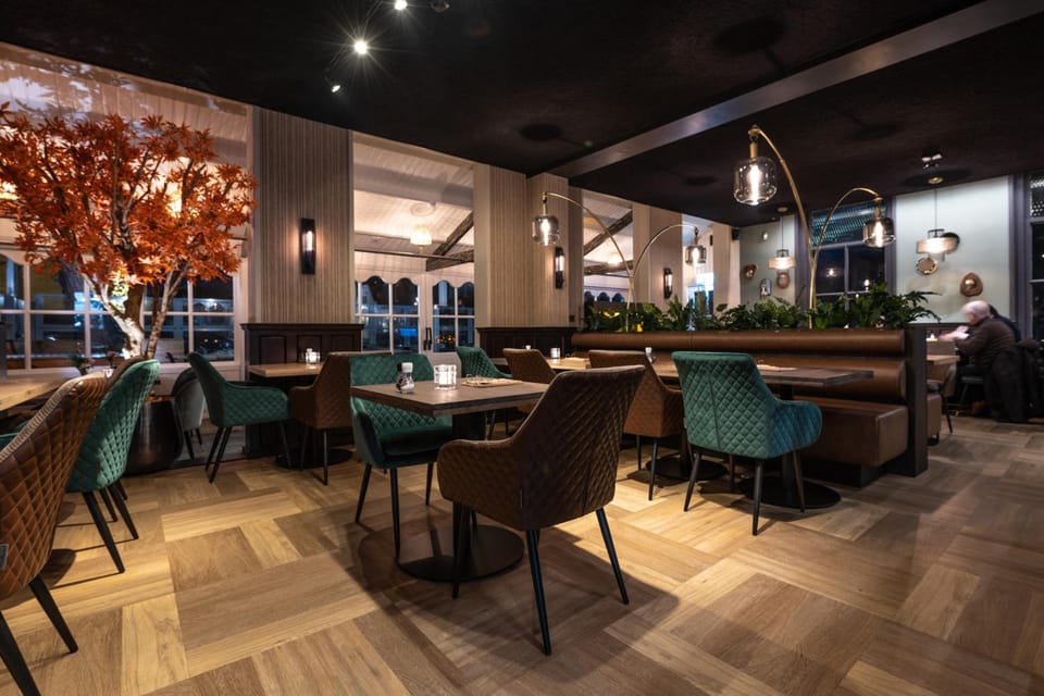 Hotel Bom Hotel in Burgh-Haamstede