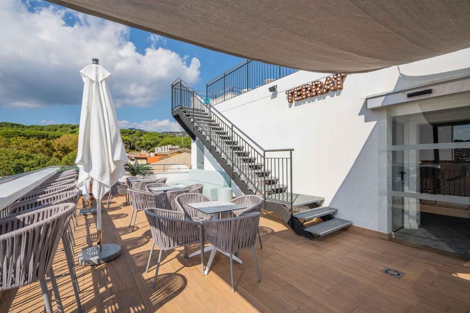 Apartamentos Neptuno Hotel Apartment hotel in Calella