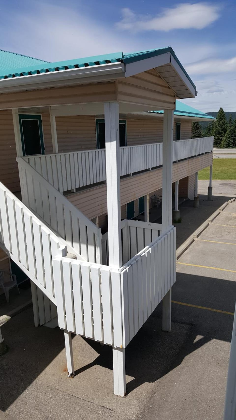 Pines Motel Motel in Hinton