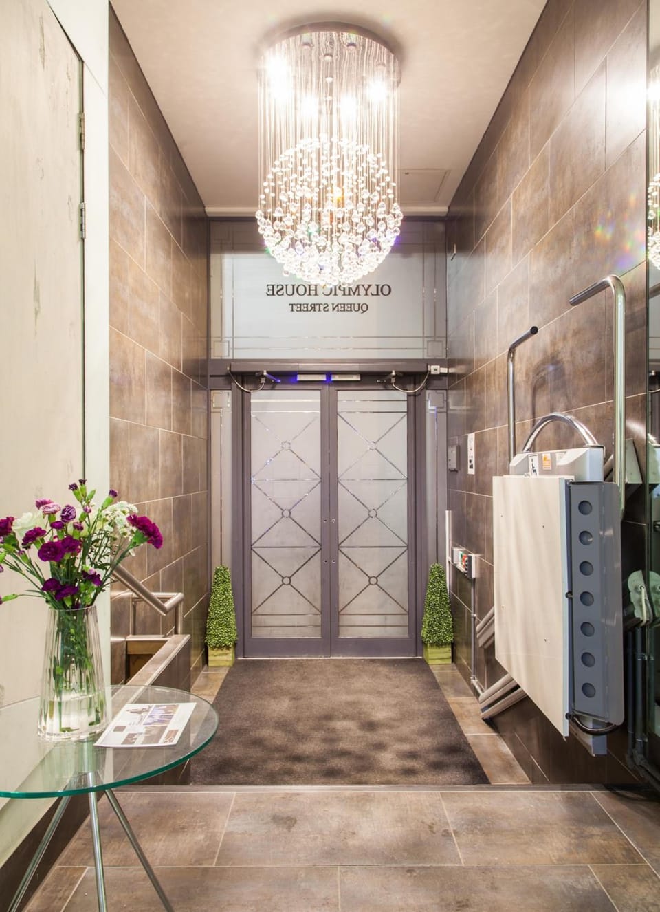 PREMIER SUITES PLUS Glasgow George Square Hotel in Glasgow