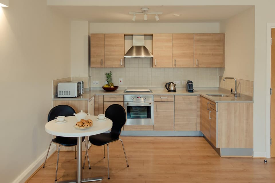 PREMIER SUITES PLUS Glasgow George Square Hotel in Glasgow