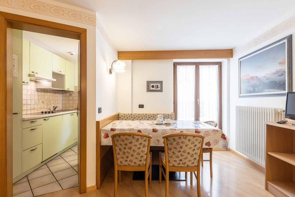 Albergo Arnica Hotel in Alba