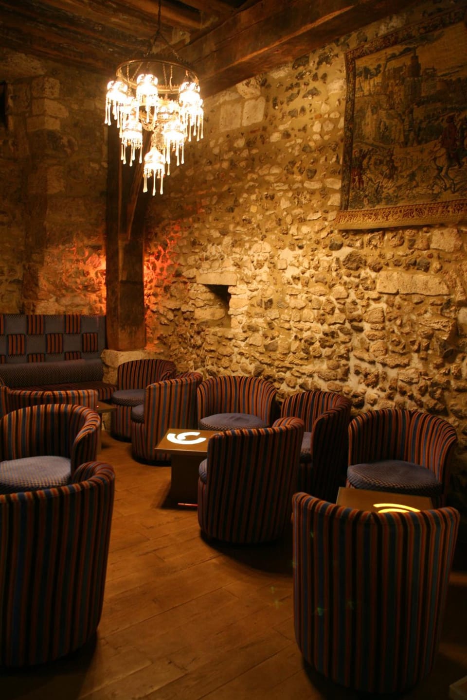 Le Parvis Hotel in Chartres
