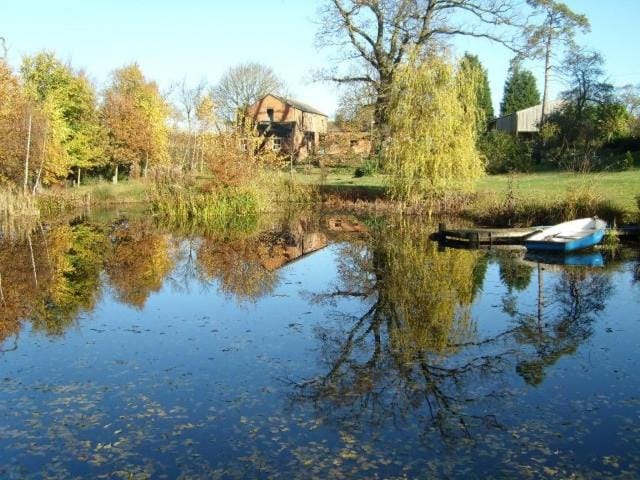 The Hall Farm Bed And Breakfast Hotel in Huntingdonshire District