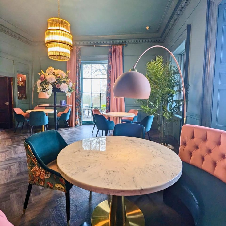 Shaw Hill Hotel Golf And Country Club Hotel in England