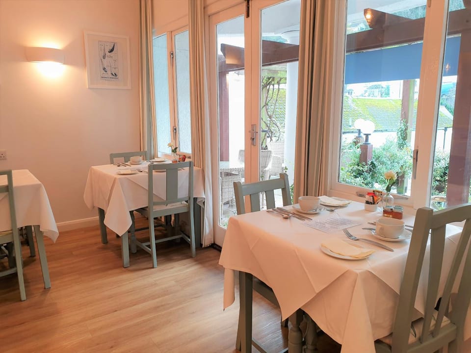 The Claremont Hotel-Adult Only Hotel in Polperro