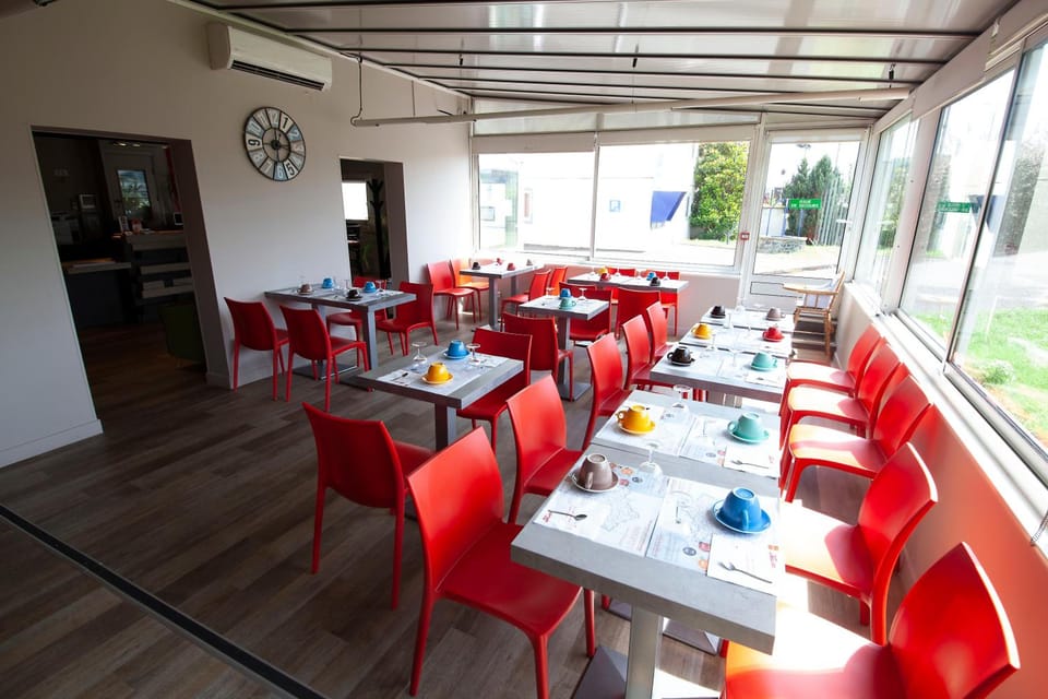 Hotel Lune Etoile Hotel in Clermont-Ferrand