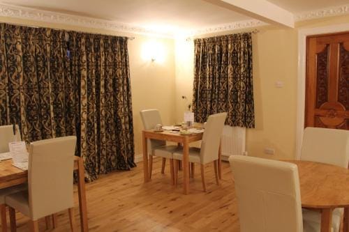 Shandon Farmhouse Bed and Breakfast Hotel in Scotland