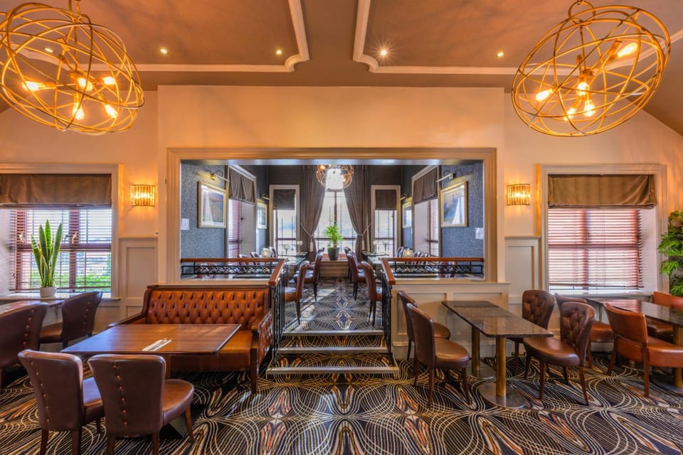 Flagstaff Lodge Hotel in Newry