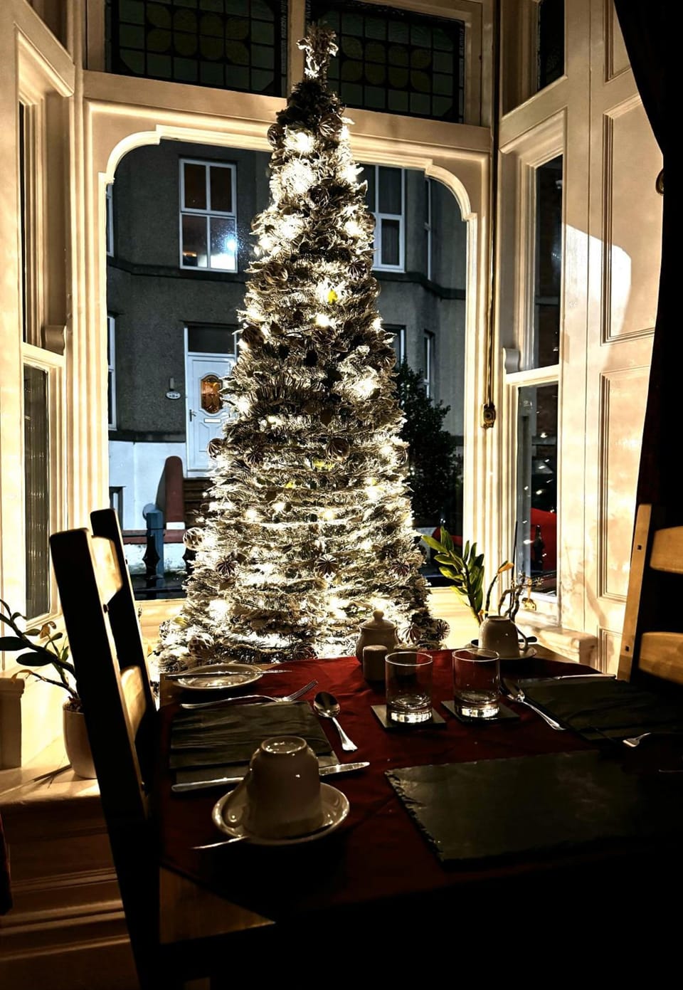 Caer Menai Hotel in Caernarfon