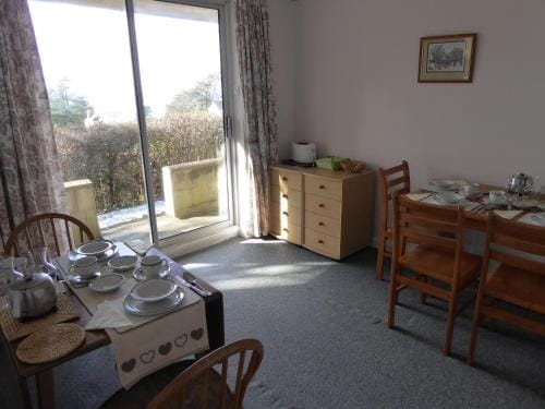 Plas Heulog Holiday Accommodation Hotel in Wales
