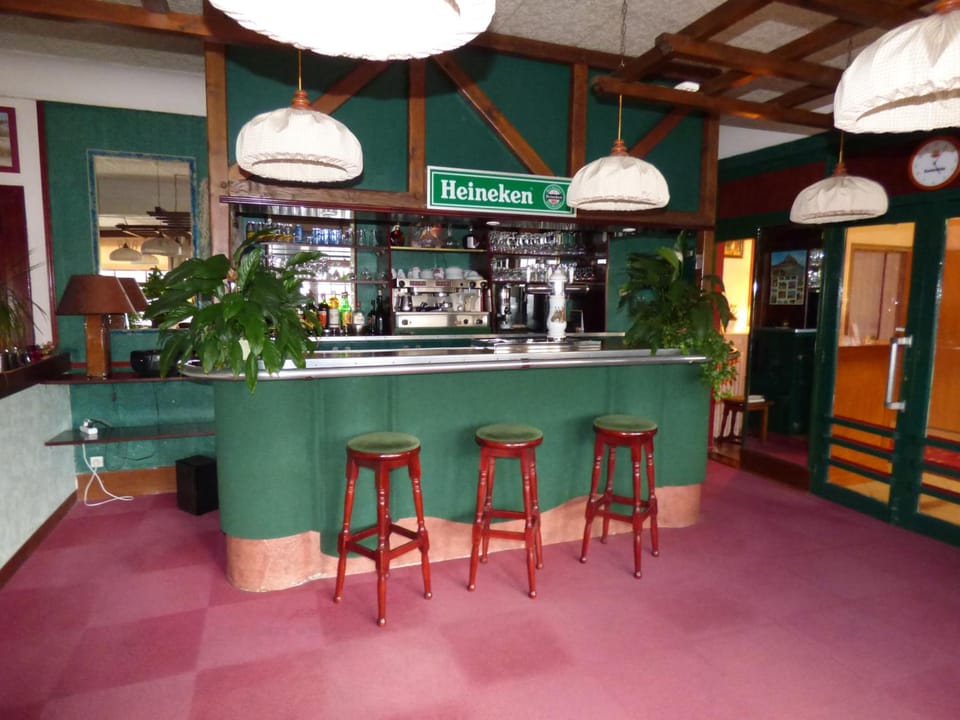 Hotel La Pocatiere Hotel in Normandy