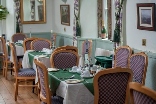 The Racehorses Hotel Hotel in Craven District