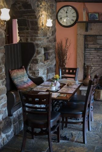 The Racehorses Hotel Hotel in Craven District