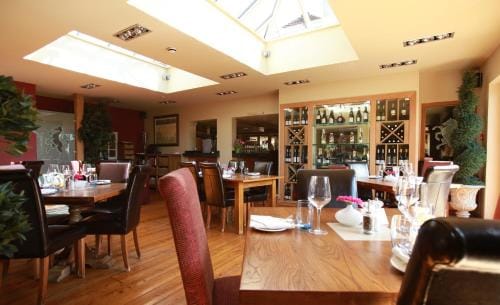 The Black Horse at Ireland Inn in England
